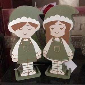 ADAMS & Co. Elf Holiday Decor Set